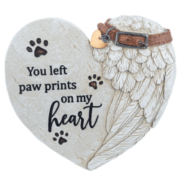 Heart-shaped memorial plaque with paw prints and angel wings