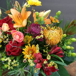 DELUXE Harvesting Holiday Blooms