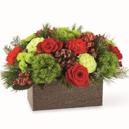 THE FTD® CHRISTMAS CABIN™ BOUQUET