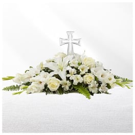 Eternal Light Table Arrangement