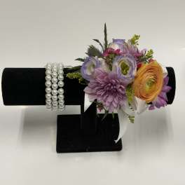 COLORFUL ENGLISH GARDEN CORSAGE WITH PEARL WRISTLET