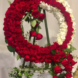 SYM01 - Red and White Wreath