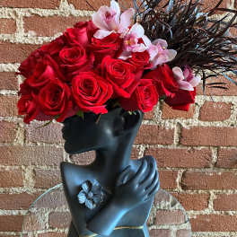 Aphrodite - Santa Clarita Valley Florist