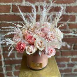 Winter Chic - Santa Clarita Valley Florist