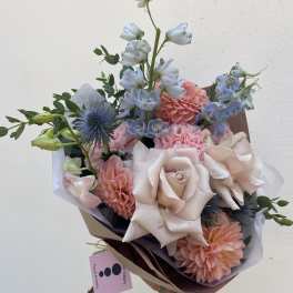 Designer's Choice; Hand-tied Small Bouquet 