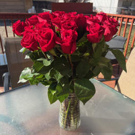 Dozen Red Roses