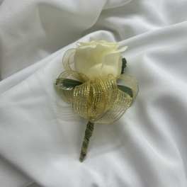 White Rose Boutonnière by BloomNation™ 