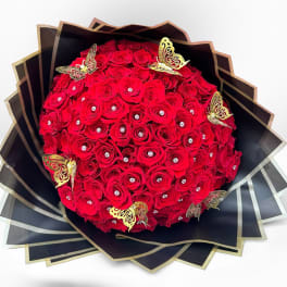 100 Red Roses & Diamond