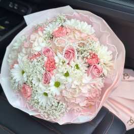 Just Pink Medium Bouquet 