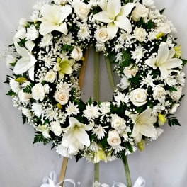 Treasured Tribute Wreath
