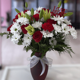 BE MY LOVE BOUQUET WITH RED ROSES
