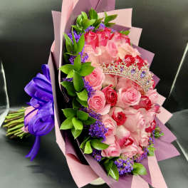 Qeen By Fernando’s Flower Shop
