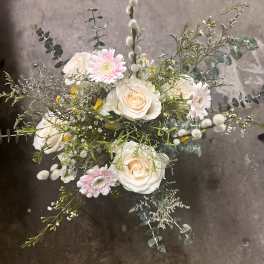 Ivory Meadow Garden