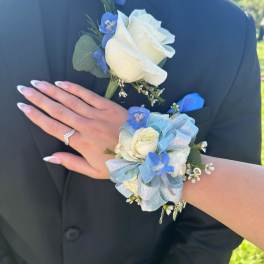 White and Blue Corsage and Boutonniere