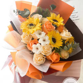 [SOAP FLOWER] Sunburst Elegance Soap Flower Bouquet