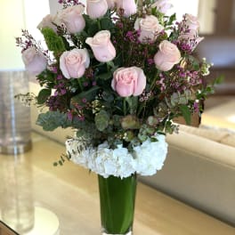 Brooke - Dozen Light Pink Long Stem Roses