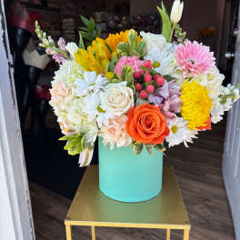 Spring Bliss Flower Box