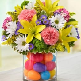 EASTER EGG CENTERPIECE