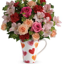 Teleflora's Hearts And Hugs Bouquet DX