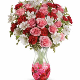 Teleflora's Rosy Posy Bouquet DX