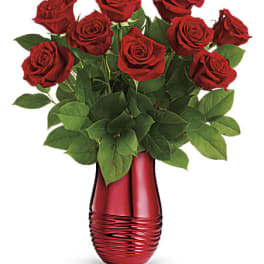 Teleflora's Rouge Romance Bouquet DX