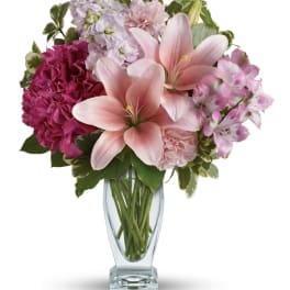Teleflora's Blush Of Love Bouquet