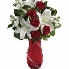 Teleflora's Love And Tenderness Bouquet