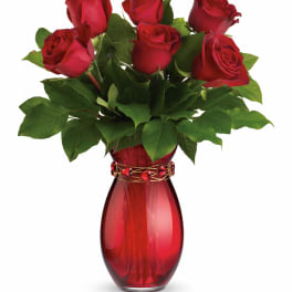 Teleflora's Sweethearts Forever Bouquet