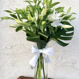 Comfort Lady White Lily Bouquet