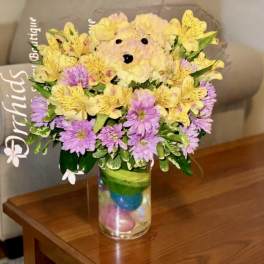 Alstromeria Daisy Egg-stra' Love Dog Arrangement