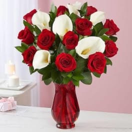 Striking Red Roses & Calla Lily Bouquet