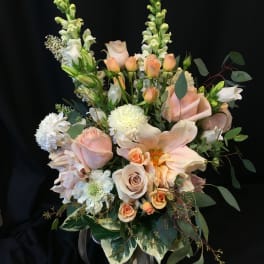 Natural romance bouquet