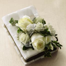 FTD Rose Charm Bouquet