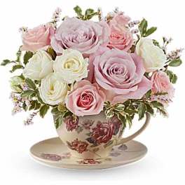 Teleflora's Blossoming Petals Bouquet