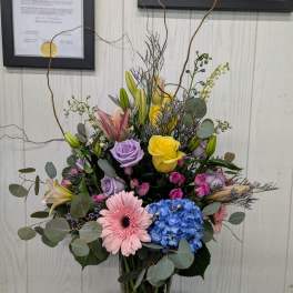 Designer's Choice Premium Arrangement
