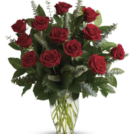 A Dozen Roses Love Bouquet