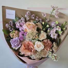 Pastel Muse Bouquet (M)