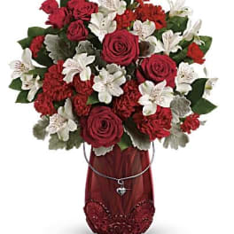 Tf Red Haute Bouquet