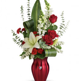 Teleflora's Hearts Aflutter Bouquet