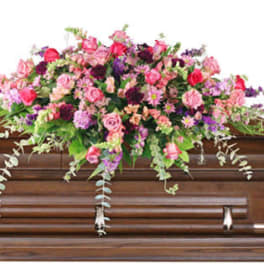 DIVINE DESTINATION CASKET SPRAY