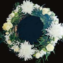 White and Green Ocean Wreath