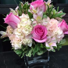 Stunning Pink Bouquet in Cube Vase