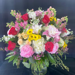 Sophistication of Beauty Bouquet