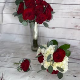 Red rose bouquet with eucalyptus and white hydrangeas
