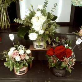 candle flower arrangements