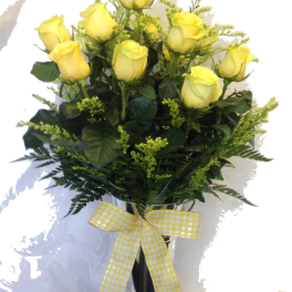 Dozen Yellow Roses Arranged