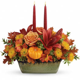 Teleflora's Country Oven Centerpiece