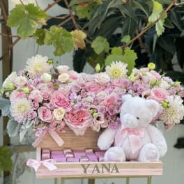 Baby girl basket