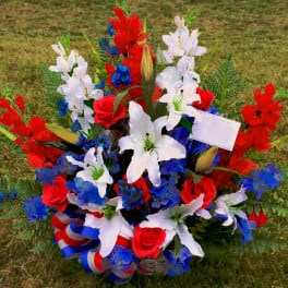 SILK PATRIOTIC BASKET ARRANGMENT - PREMIUM [TT-ANCSILK19]