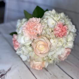 Bride Round Mixed Bouquet